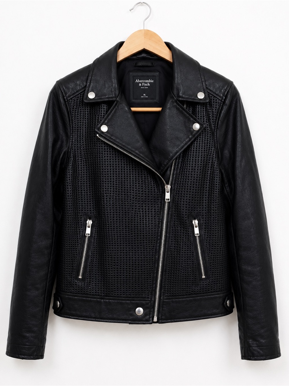Abercrombie & Fitch Women’s XL Black Perforated Faux Leather Moto Biker Jacket
